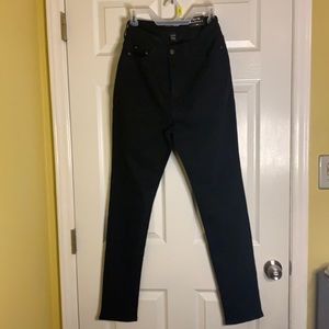 Black high waisted denim jeans